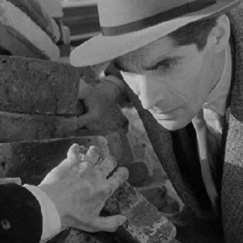 Marcel Lupovici - Adderess, Bio, Birthdate, Family, Wiki & More