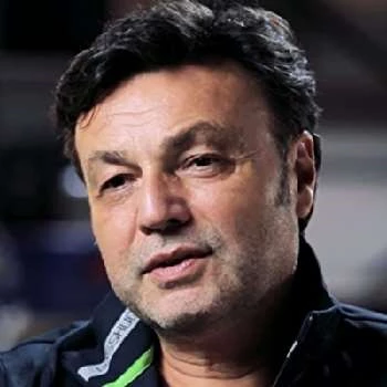 Marcos Carnevale - Family, Bio, Birthday, Family, Income & More