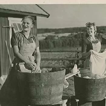 Margreth Weivers Biography