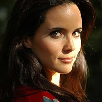 Maria Aceves - Age, Bio, Birthdate, Family, Networth & More