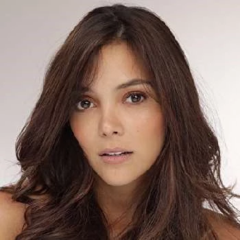 Maria-Laura Quintero - Age, Bio, Birthdate, Family, Networth & More