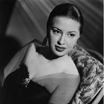 Maria Mauban - Birthday, Bio, Wiki, Family, Networth & More