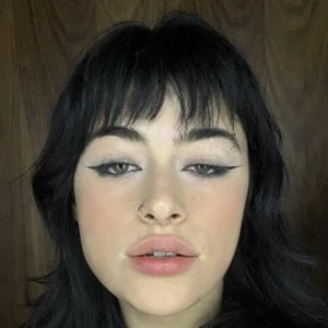 Mariana Cantu - Wiki, Bio, Birthdate, Networth, Family & More