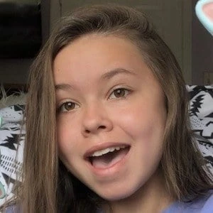 Christine Marie - Age, Wiki, Birthdate, Bio, Networth, Family & More