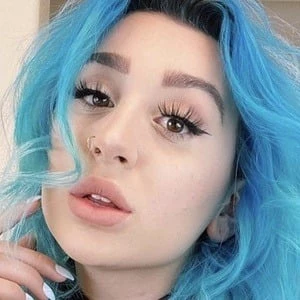 Mackenzie Marie Biography