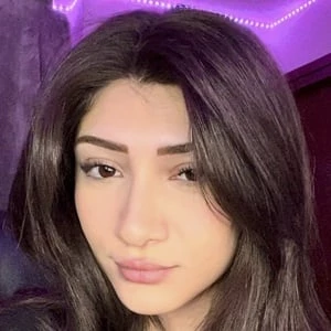 Marii - Adderess, Bio, Birthdate, Family, Wiki & More