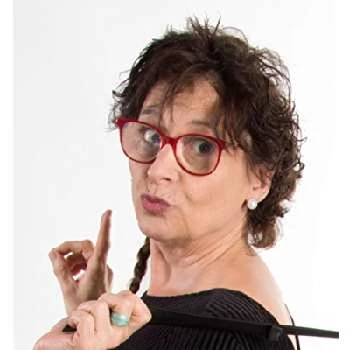 Marina Longares Escrichs - Age, Bio, Birthdate, Family, Networth & More