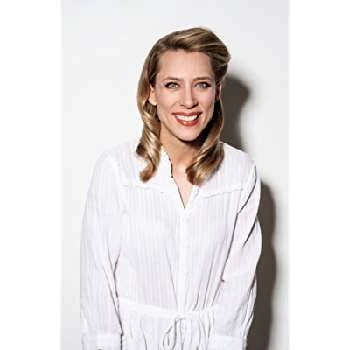 Marisa Leonie Bach Biography
