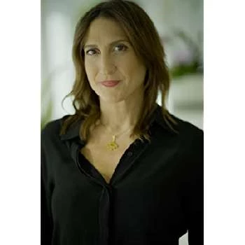 Marisa Polvino - Age, Bio, Birthdate, Family, Networth & More