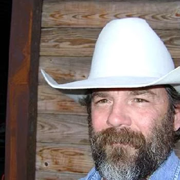 Mark Brooks - Age, Height, Birthdate, Bio, Family, Networth & More