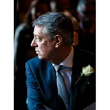 Mark Farrow - Age, Bio, Birthdate, Family, Networth & More