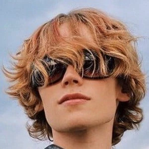 Griffin Mark - Networth, Biography, Birthdate, Family & More