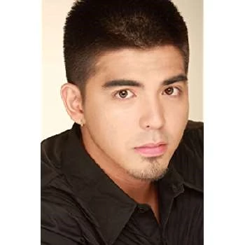 Mark Herras - Parents, Networth, Bio, Birthdate, Family Wiki & More