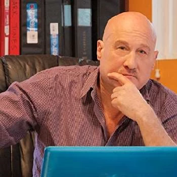 Mark Jones - Income, Birthday, Family, Bio, Networth & More