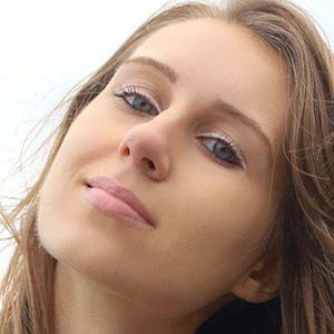 Diana Marks Biography