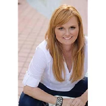 Marnie Van der Burgt - Age, Bio, Birthdate, Family, Networth & More