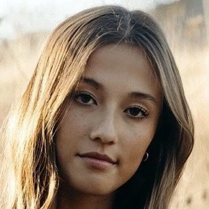 Summer Marshall - Date Of Birth, Bio, Birthdate, Parents, Networth & More