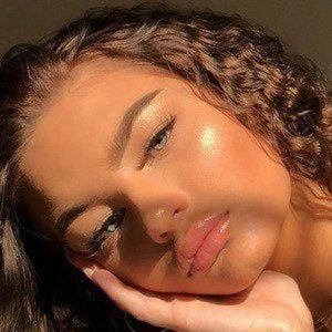 Zoe Christina Marshall Biography