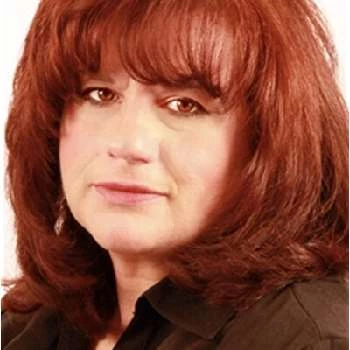 Marti Rulli - Networth, Bio, Birthdate, Age, Family & More