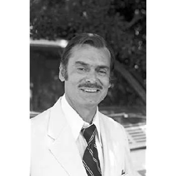 Martin E. Brooks - Birthplace, Bio, Wiki, Birthday, Family, Networth & More