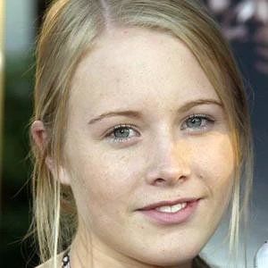 Sally Martin - Parents, Networth, Bio, Birthdate, Family Wiki & More