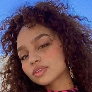 Alondra Martínez Biography