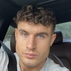 Grant Martinez - Height, Bio, Wiki, Family, Birthplace, Networth & More