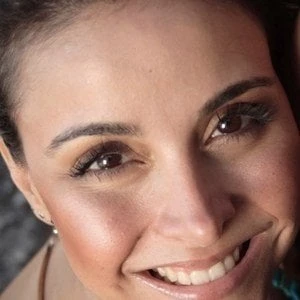 Alexandra Martins - Family, Bio, Birthday, Family, Income & More