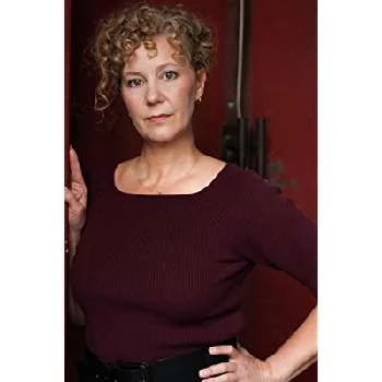 Mary Emily Deal - Age, Bio, Birthdate, Family, Networth & More