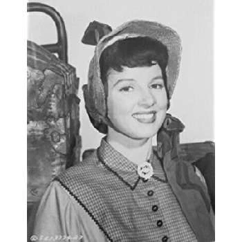 Mary Lawrence - Income, Birthday, Family, Bio, Networth & More