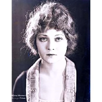 Mary Warren - Biography, Birthdate, Family, Networth & More