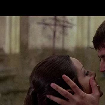 Marzia Damon - Age, Bio, Birthdate, Family, Networth & More