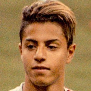 Hachim Mastour Biography