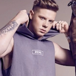 Alex Mather - Wiki, Bio, Birthdate, Networth, Family & More