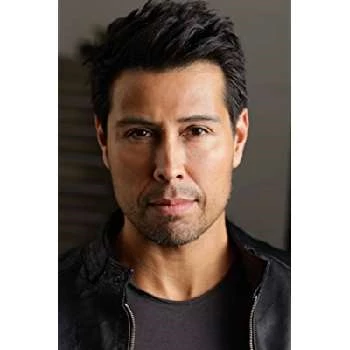 Matt Medrano Biography
