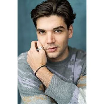 Matthew Roberts - Age, Bio, Birthdate, Family, Networth & More