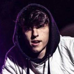Jonathan Matthews Biography