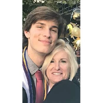 Maura Moss - Age, Bio, Birthdate, Family, Networth & More