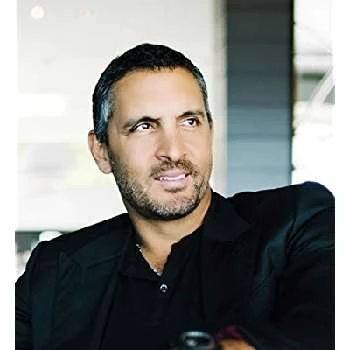Mauricio Umansky Biography