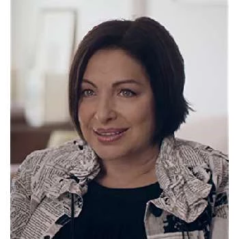 Mavi Díaz - Age, Bio, Birthdate, Family, Networth & More