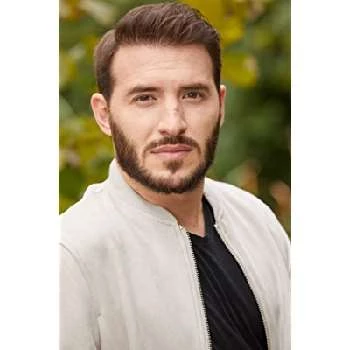 Maxence Cazorla - Age, Bio, Birthdate, Family, Networth & More