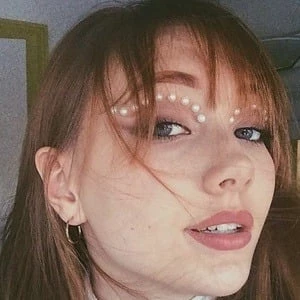 Hannah May Biography
