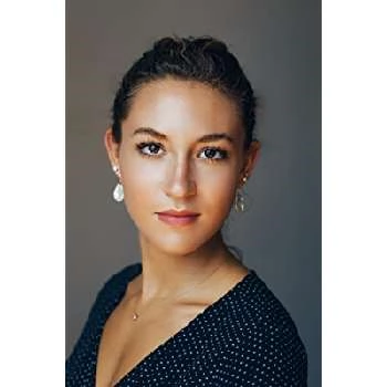 Maya Fink - Age, Bio, Birthdate, Family, Networth & More