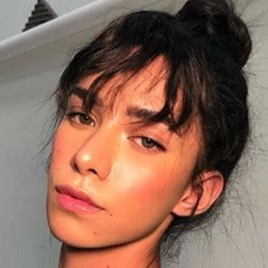 Gabs Maya - Adderess, Bio, Birthdate, Family, Wiki & More