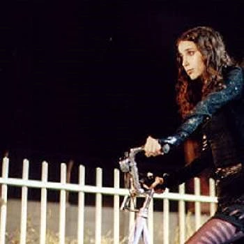 Maya Maron - Wiki, Bio, Birthdate, Networth, Family & More