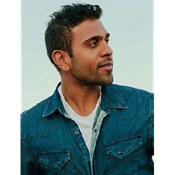 Mayank Saxena Biography