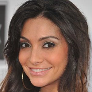 Courtney Laine Mazza Biography