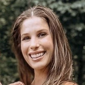 Janelle McAloon - Birthplace, Bio, Wiki, Birthday, Family, Networth & More