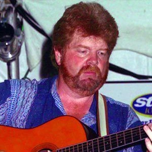 Mac McAnally - Family, Bio, Birthdate,Age, Networth , Wiki& More