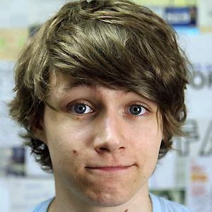 Charlie McDonnell Biography